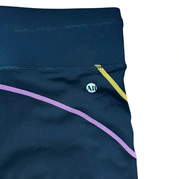 All Access High Rise Legging with Drawstring in Black Sz: M - Picture 6 of 9